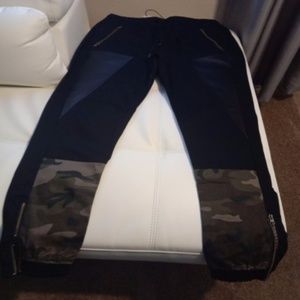 Allston Outfitter Drawstring Black Camo Joggers